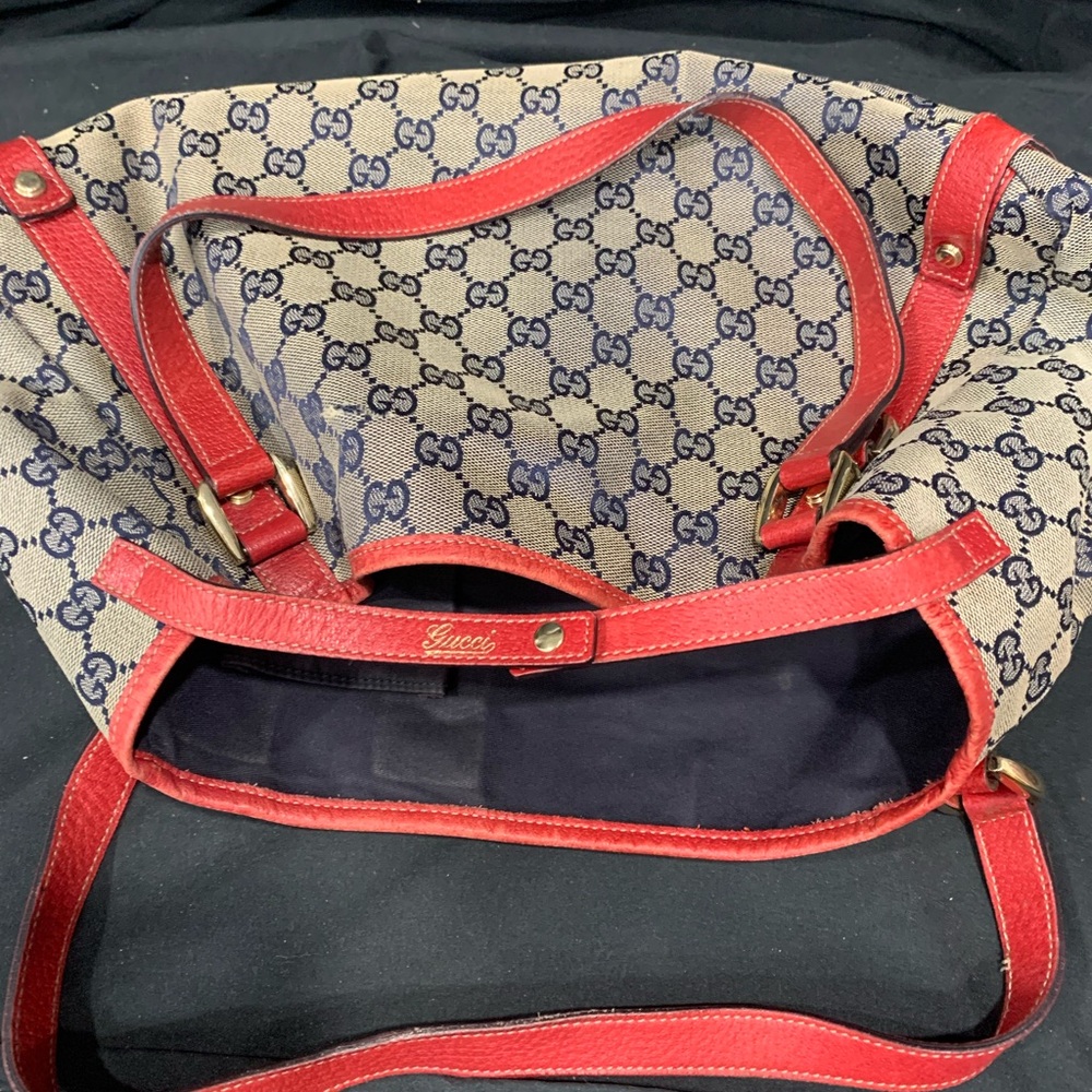 Gucci Red and Brown Shoulder Bag with Monogram Canvas - Picture 6 of 7